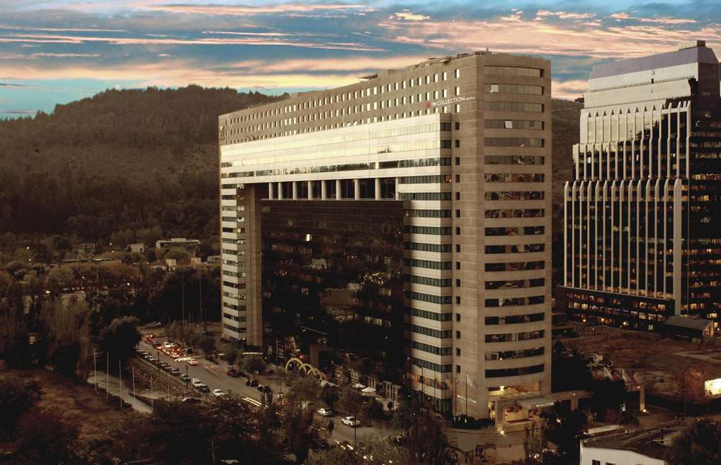 Nh Collection Plaza Santiago Exterior foto UCLA Medical Center